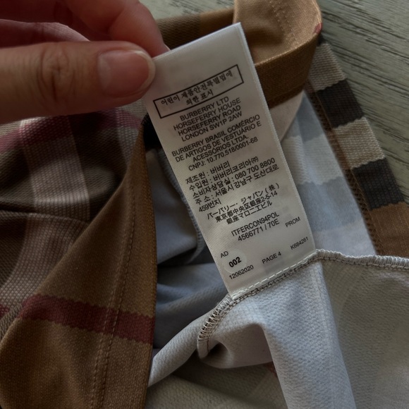 Burberry Top - Picture 10 of 10